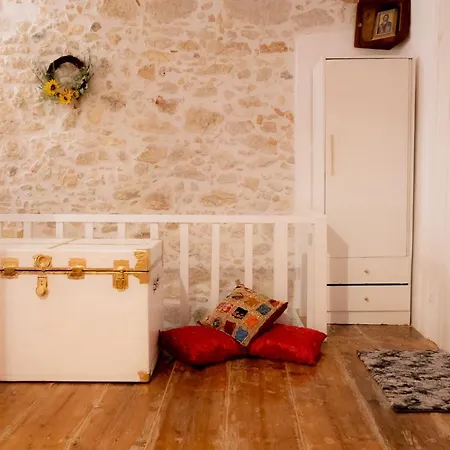Apartment The Venetian Walls 'central House With Private Courtyard - Charmy & Cheap' Heraklion (Crete)
